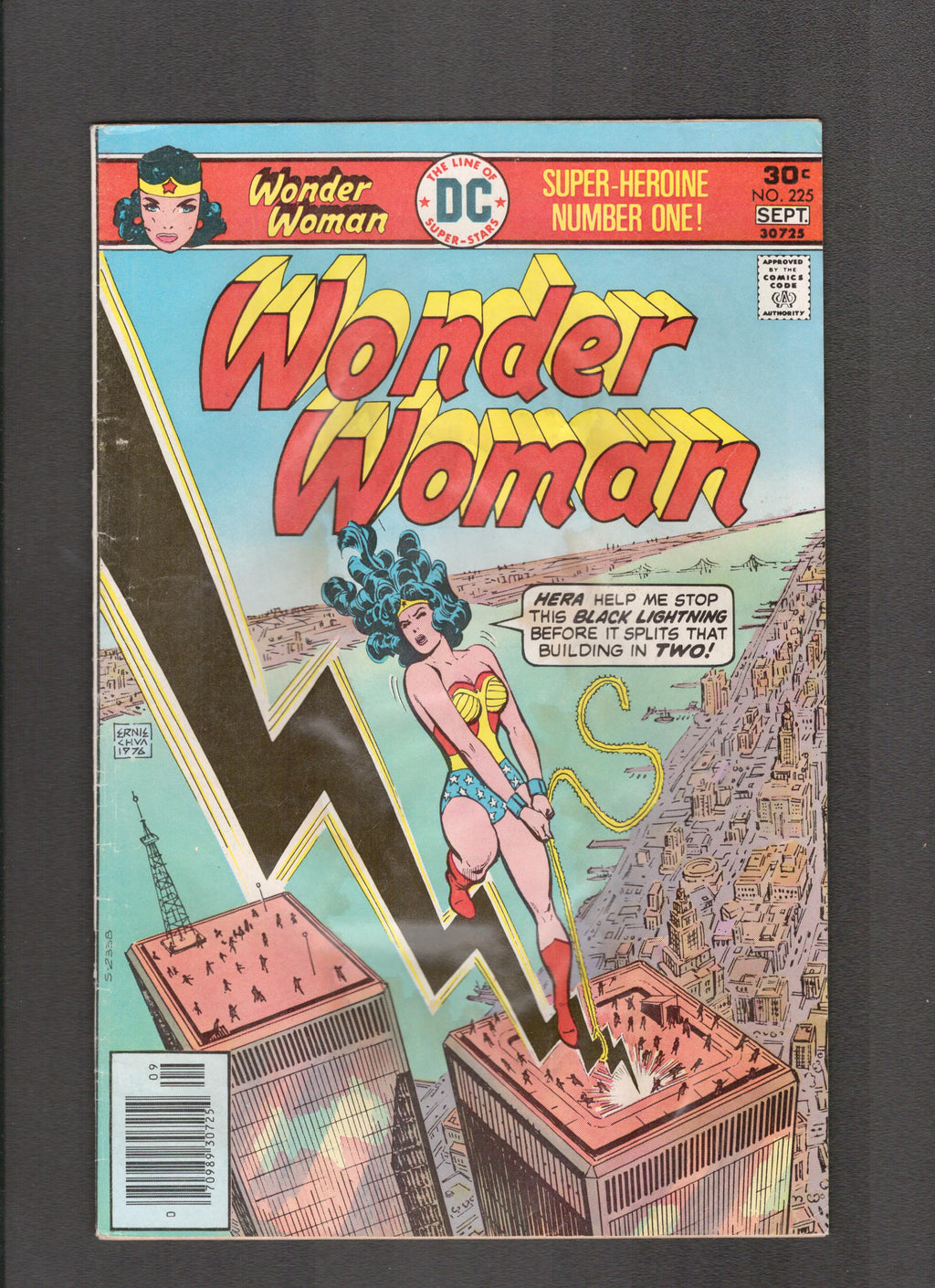 Wonder Woman #225 (1976) DC Comics