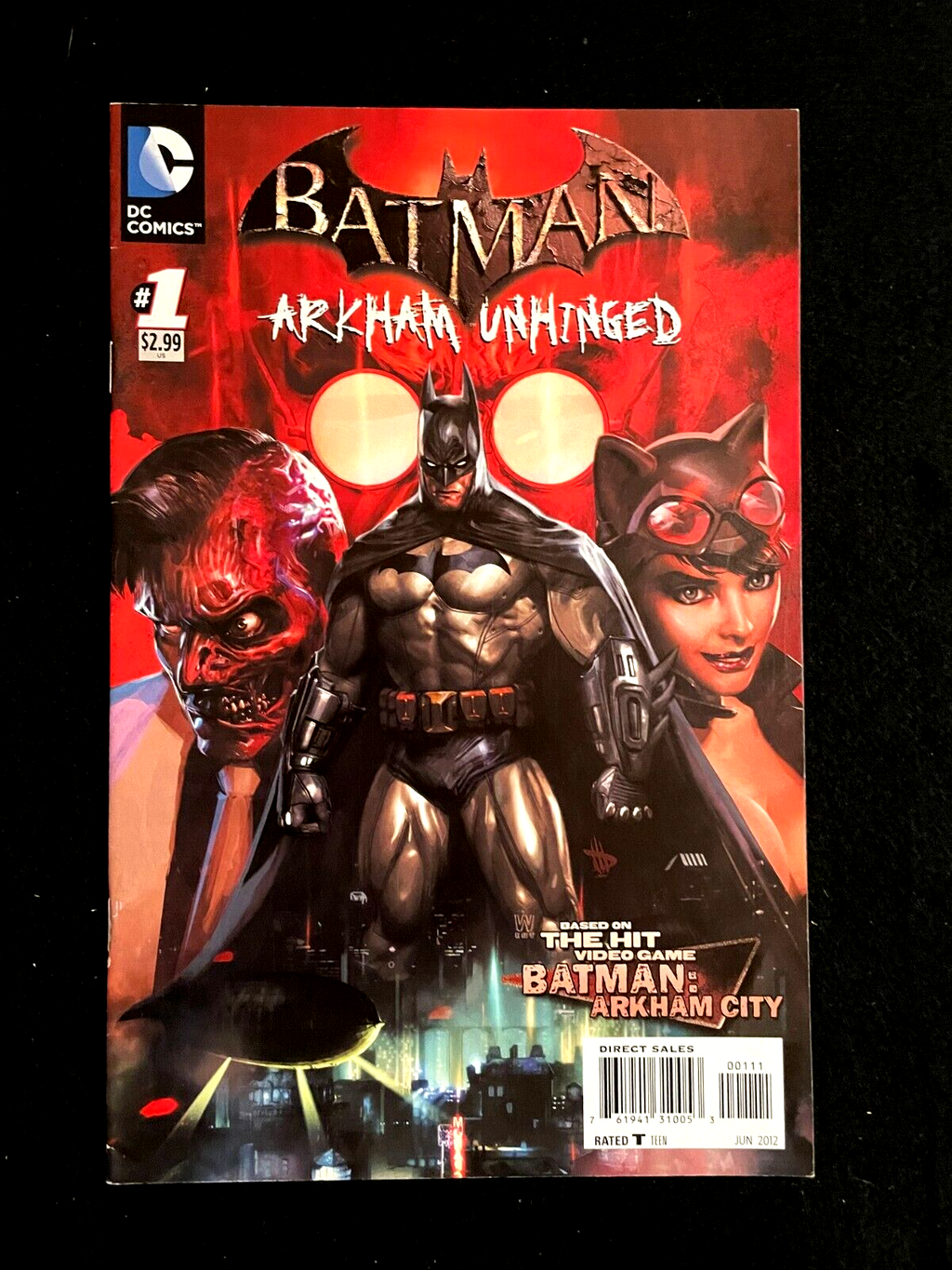 Batman: Arkham Unhinged #1 2012 - HIGH GRADE
