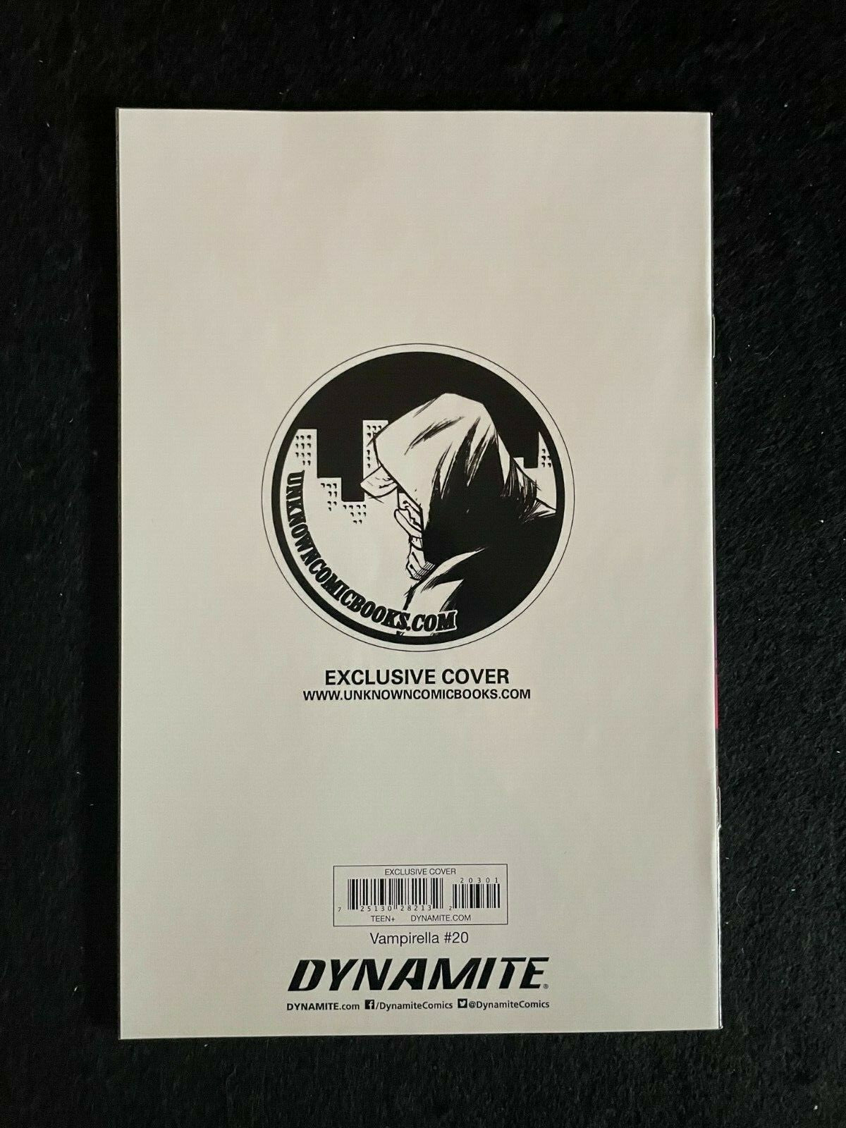 VAMPIRELLA #20 UNKNOWN COMICS EXCLUSIVE CREEES VAR 2021 Dynamite Comics