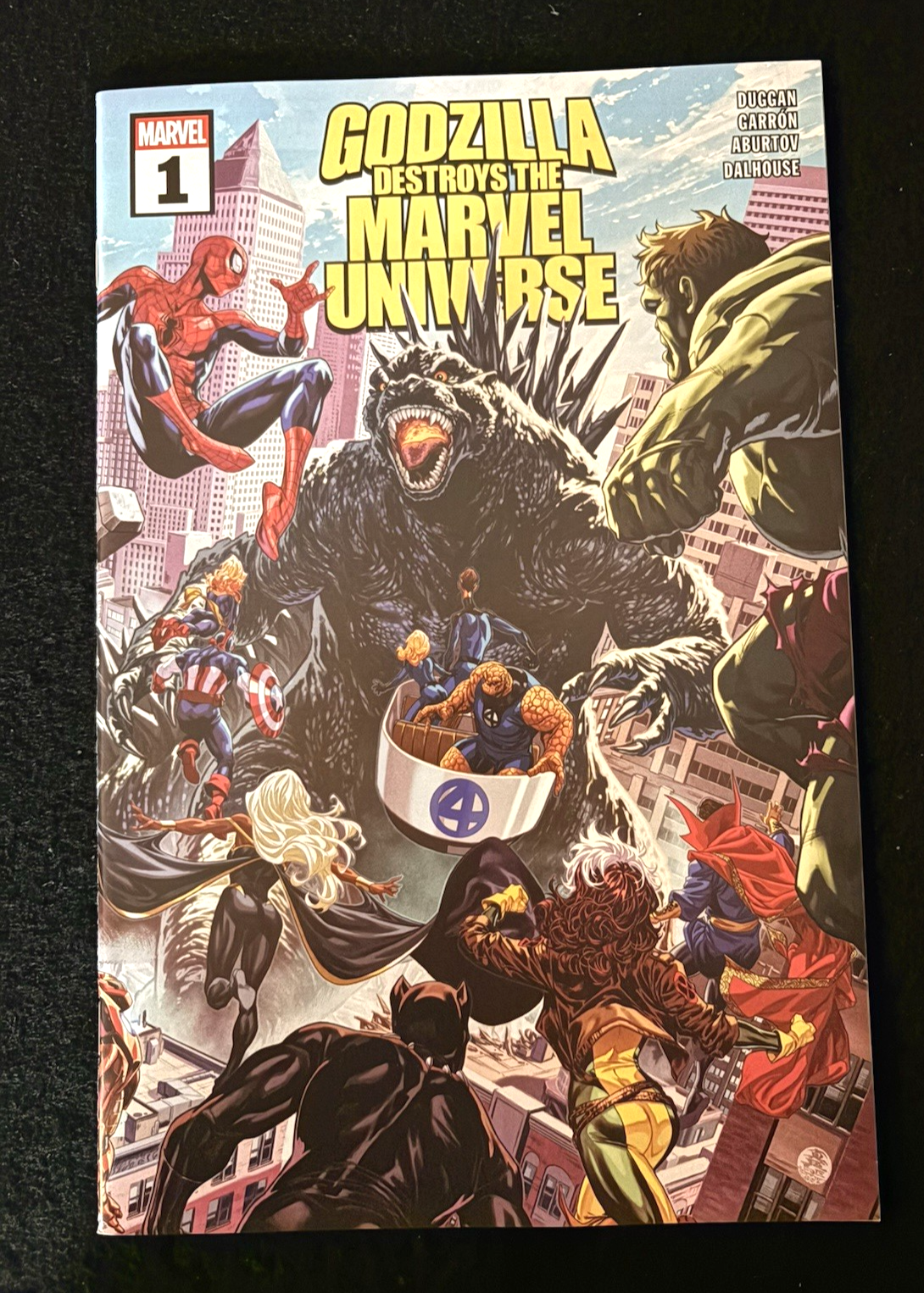 Godzlilla Destroys the marvel Universe Complete Set #1-5 Marvel 2025-26