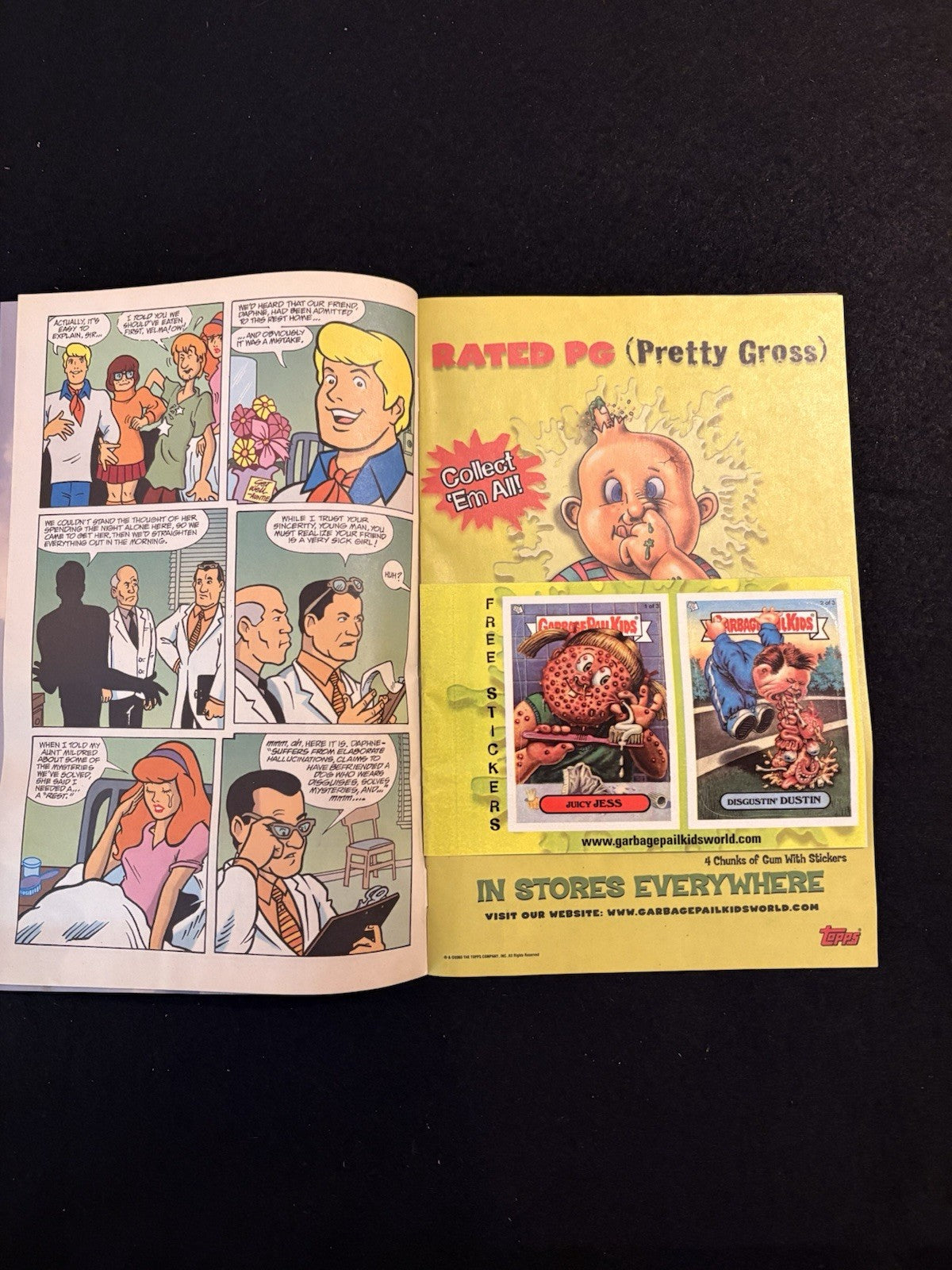 Scooby-Doo #1 (2002) DC 2nd Print - All 3 Garbage Pail Kids Stickers Attached