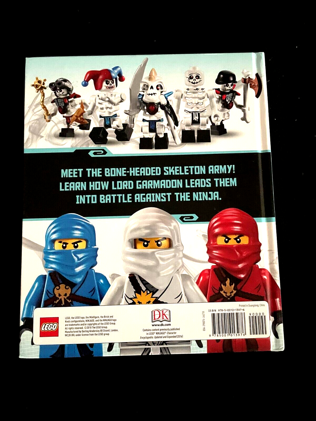 LEGO - Ninjago Ninja vs. Skeletons