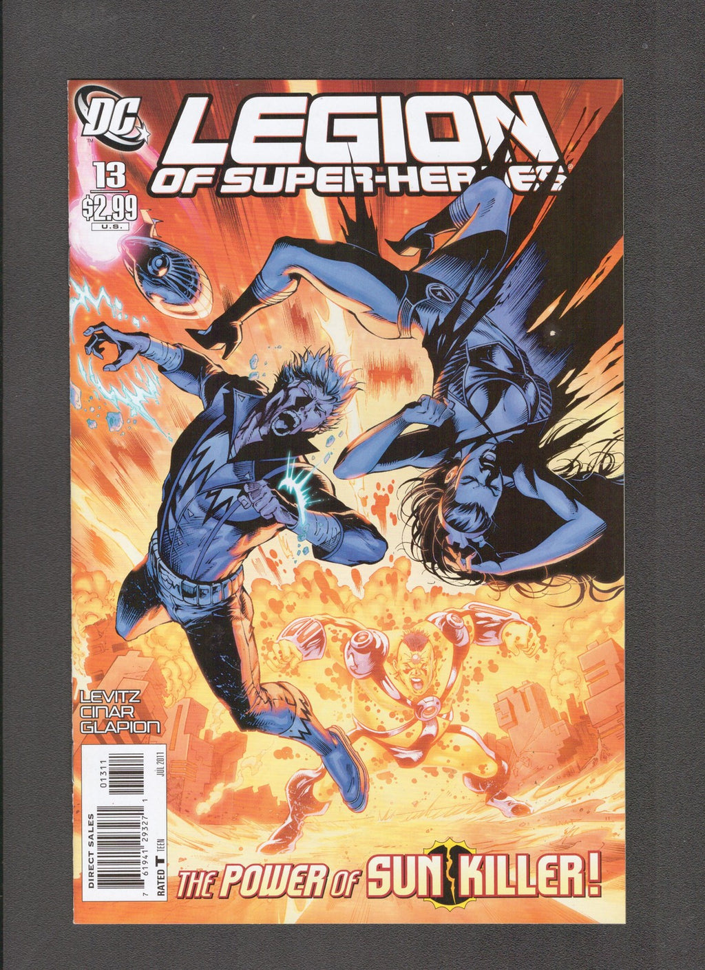 Legion of Super-Heroes #13 (2011) Yildiray Cinar Cover DC Comics