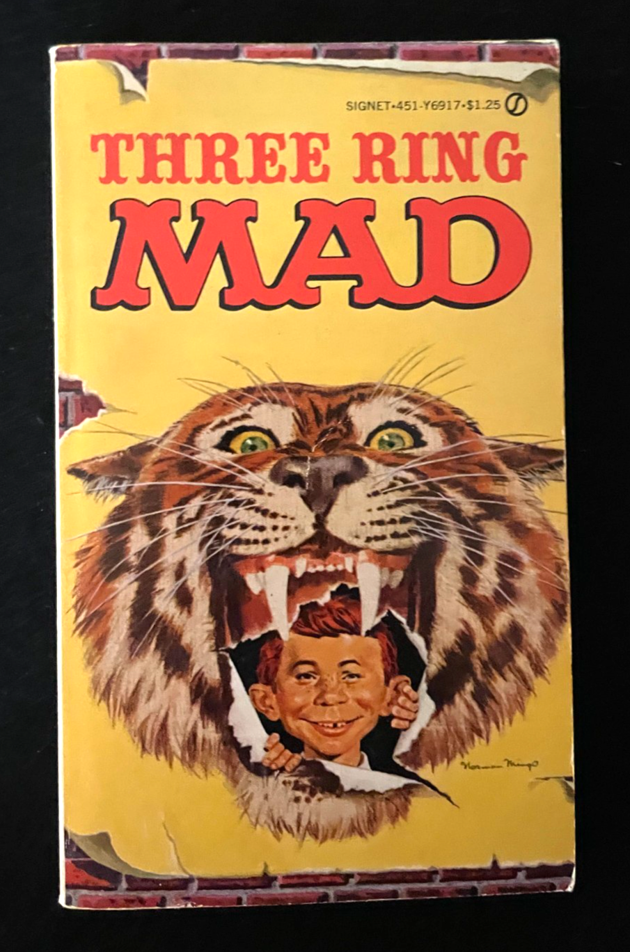 Three Ring MAD 1964 - Signet