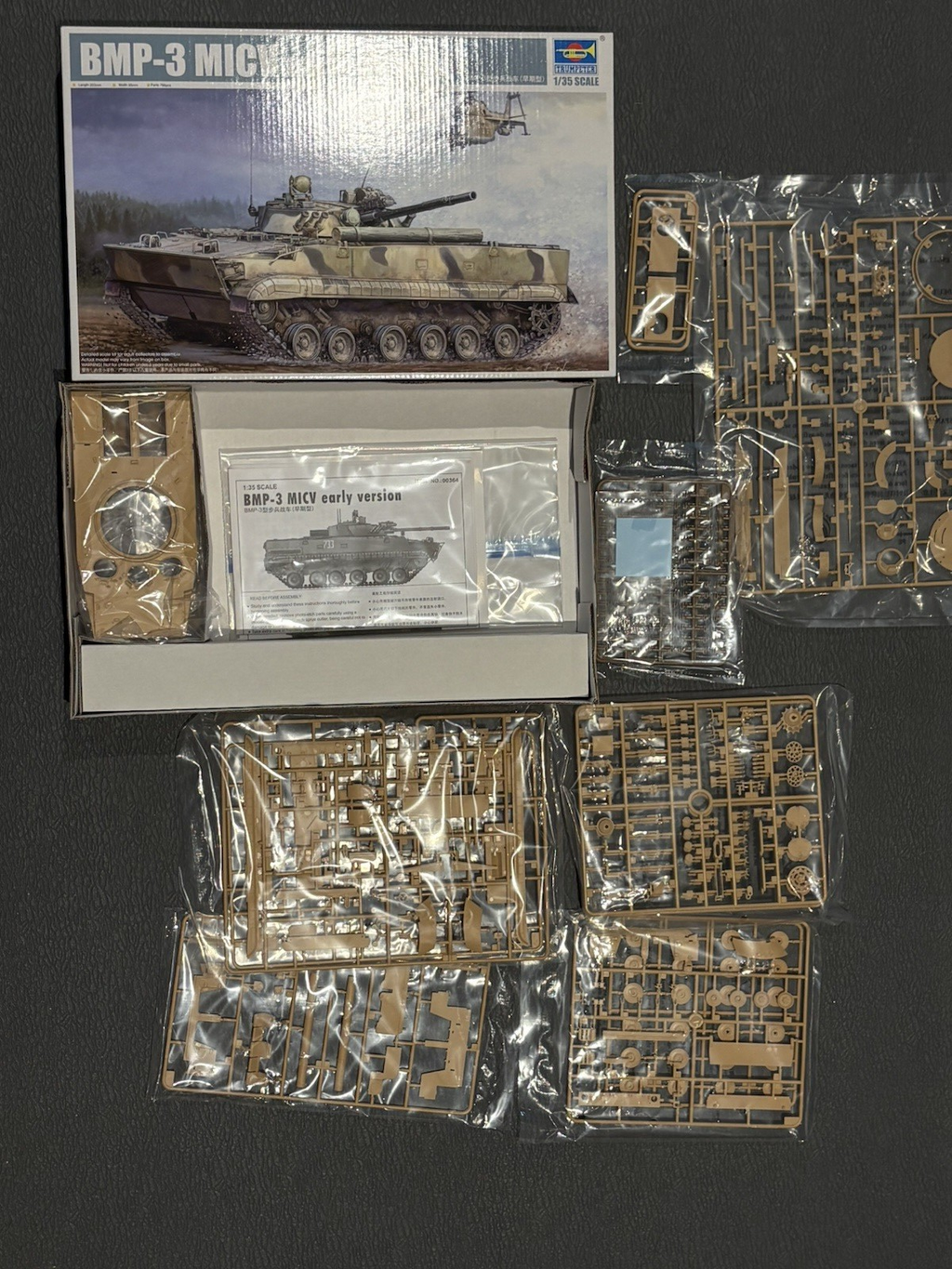 Trumpeter BMP-3 MICV early version #00364 1/35 Model Kit Canadian Seller