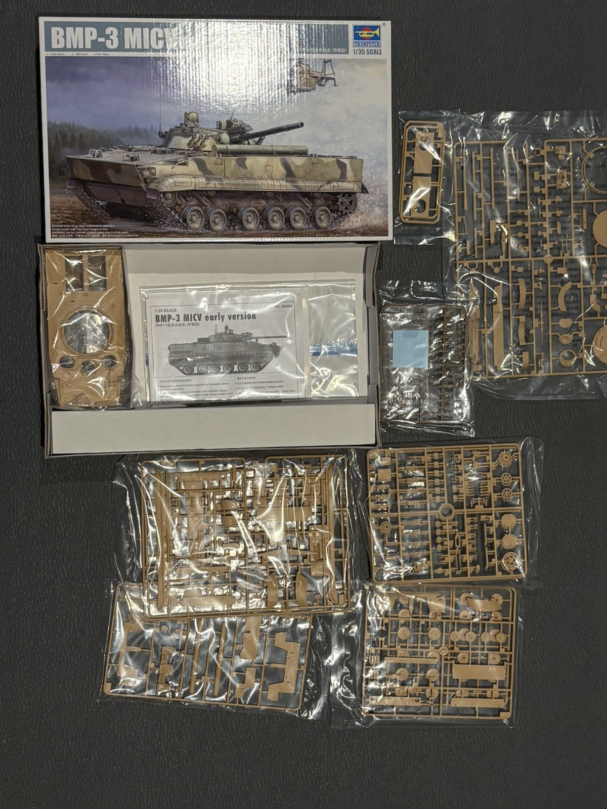 Trumpeter BMP-3 MICV early version #00364 1/35 Model Kit Canadian Seller