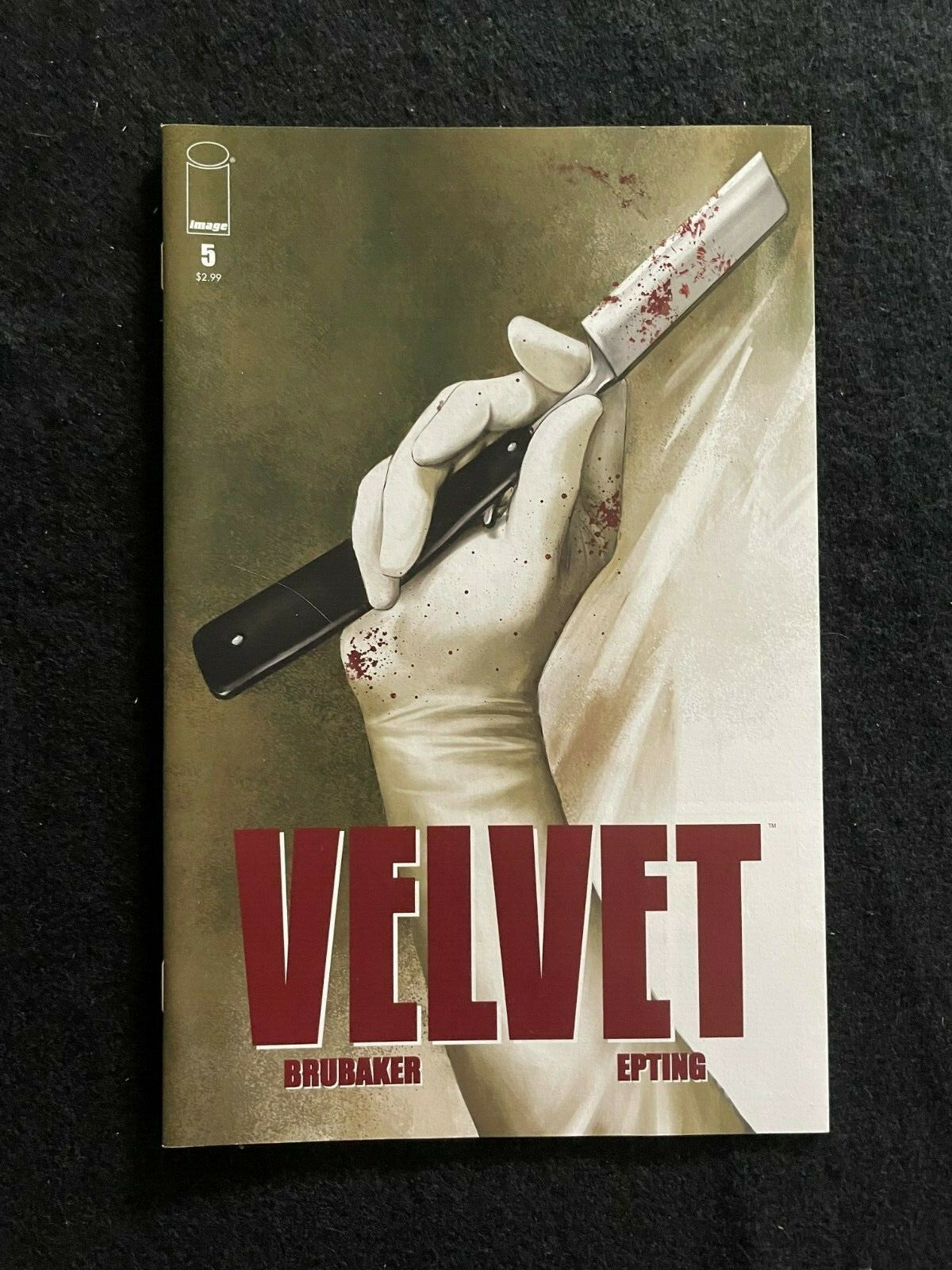 Velvet #5 May 2014 Image Comics