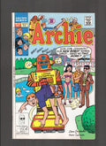 Archie Comics #381 (1990) Poolside Archie Comics