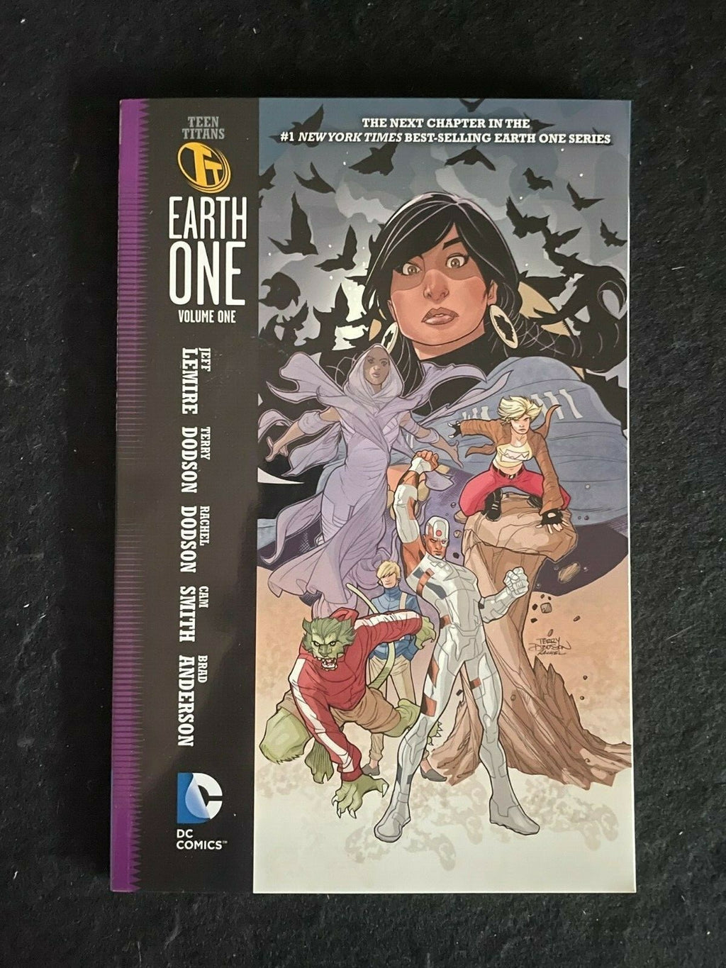 Teen Titans Earth One Vol. 1 DC Comics 2015 TPB
